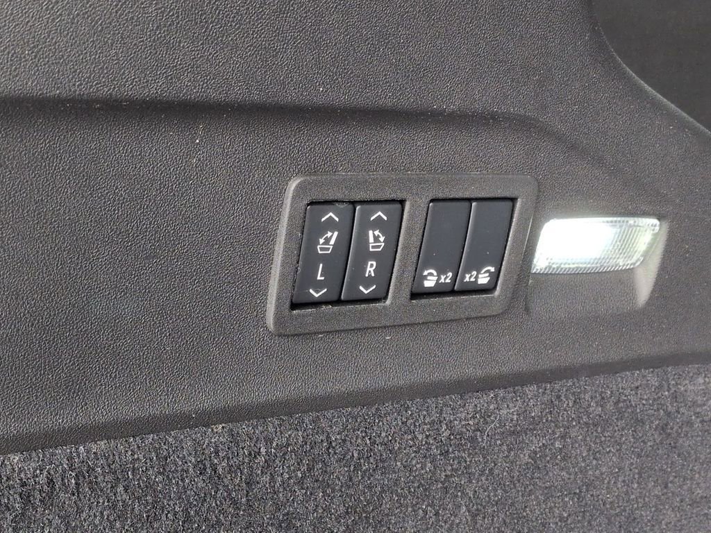Certified 2026 Cadillac Escalade IQL Sport 1 image 33