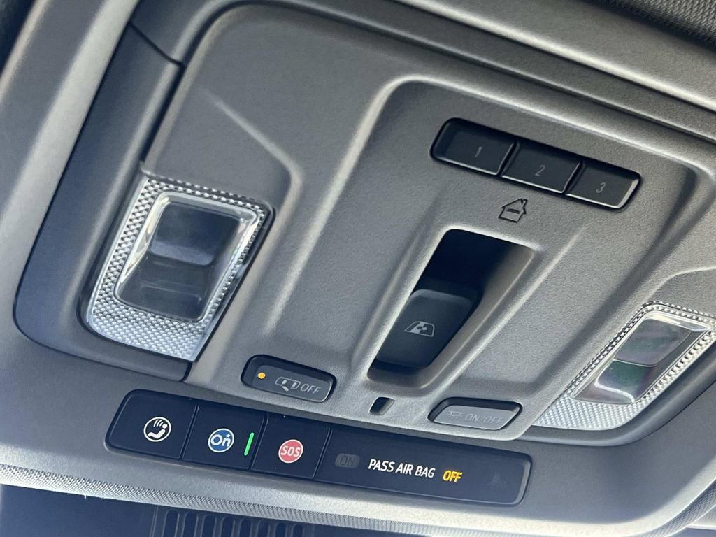 Used 2022 GMC Sierra 1500 Elevation w/ Elevation Premium Package image 25