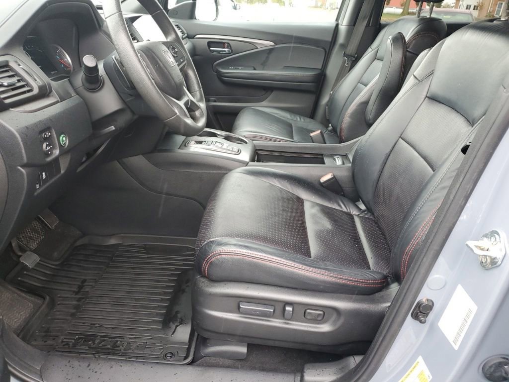 Used 2022 Honda Pilot Sport image 19