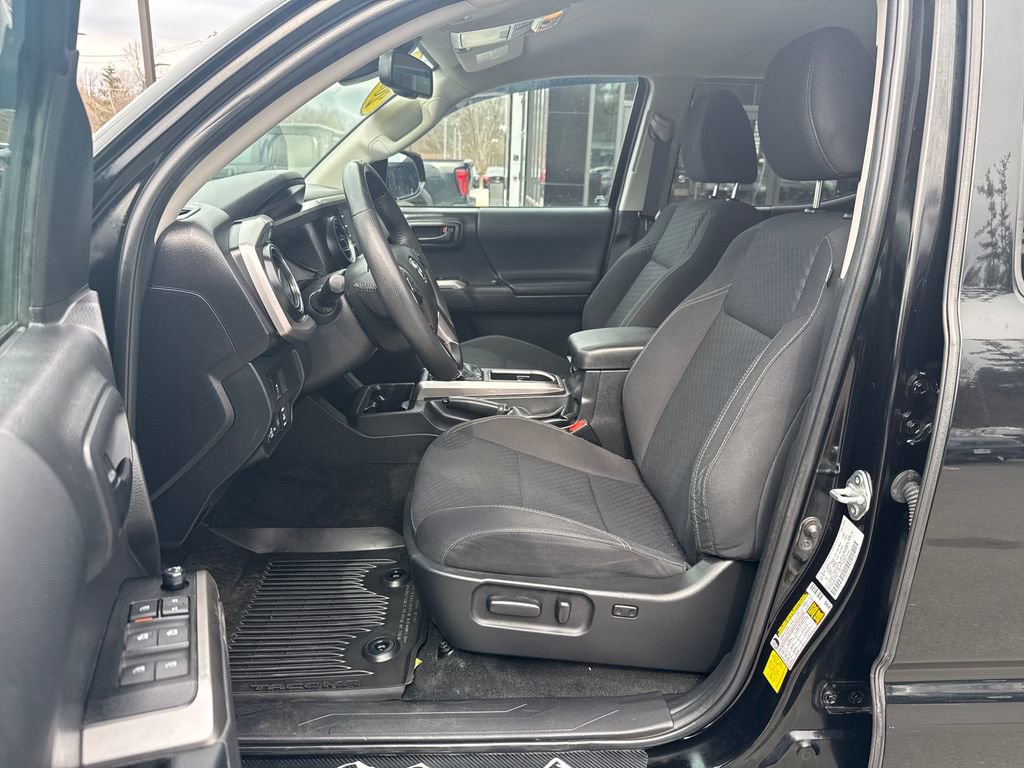 Used 2023 Toyota Tacoma 4x4 Double Cab w/ Trail Edition image 11