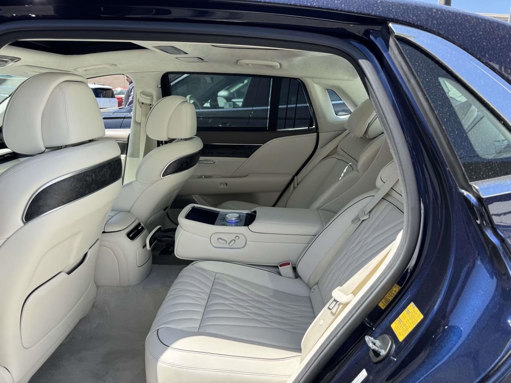 Certified 2023 Genesis G90 3.5T AWD/4WD image 9