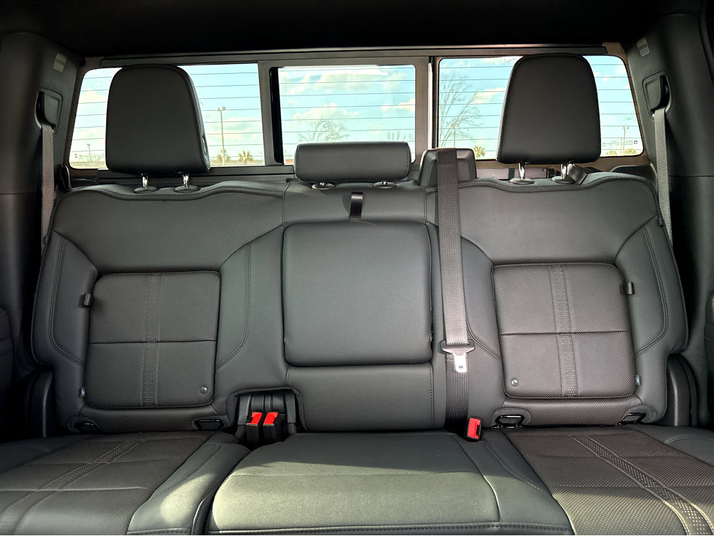 Used 2026 Chevrolet Silverado 1500 High Country w/ Midnight Edition image 4