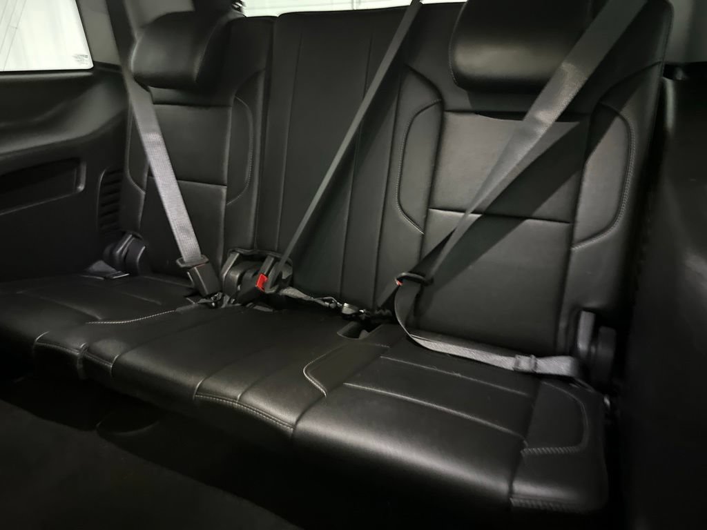 Used 2018 Chevrolet Tahoe LT w/ LT Signature Package AWD/4WD image 28