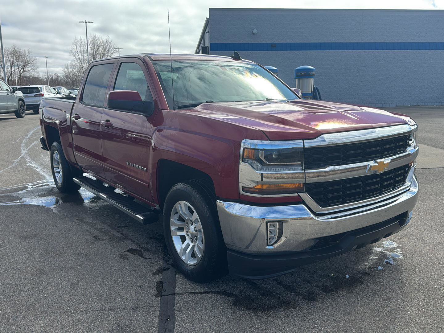Used 2018 Chevrolet Silverado 1500 LT w/ All Star Edition image 8