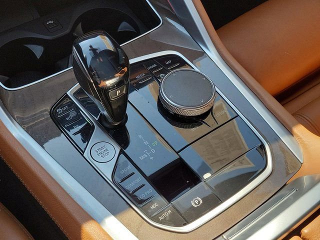 Used 2022 BMW X6 xDrive40i w/ M Sport Package AWD/4WD image 28