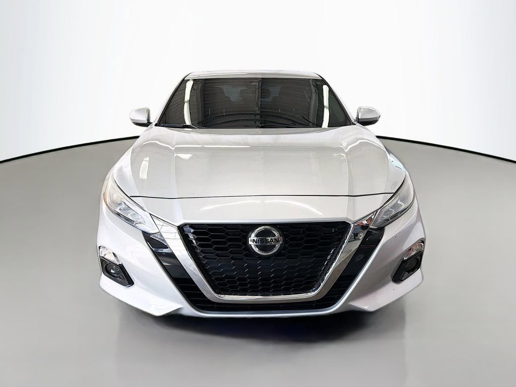 Used 2020 Nissan Altima 2.5 SV image 3