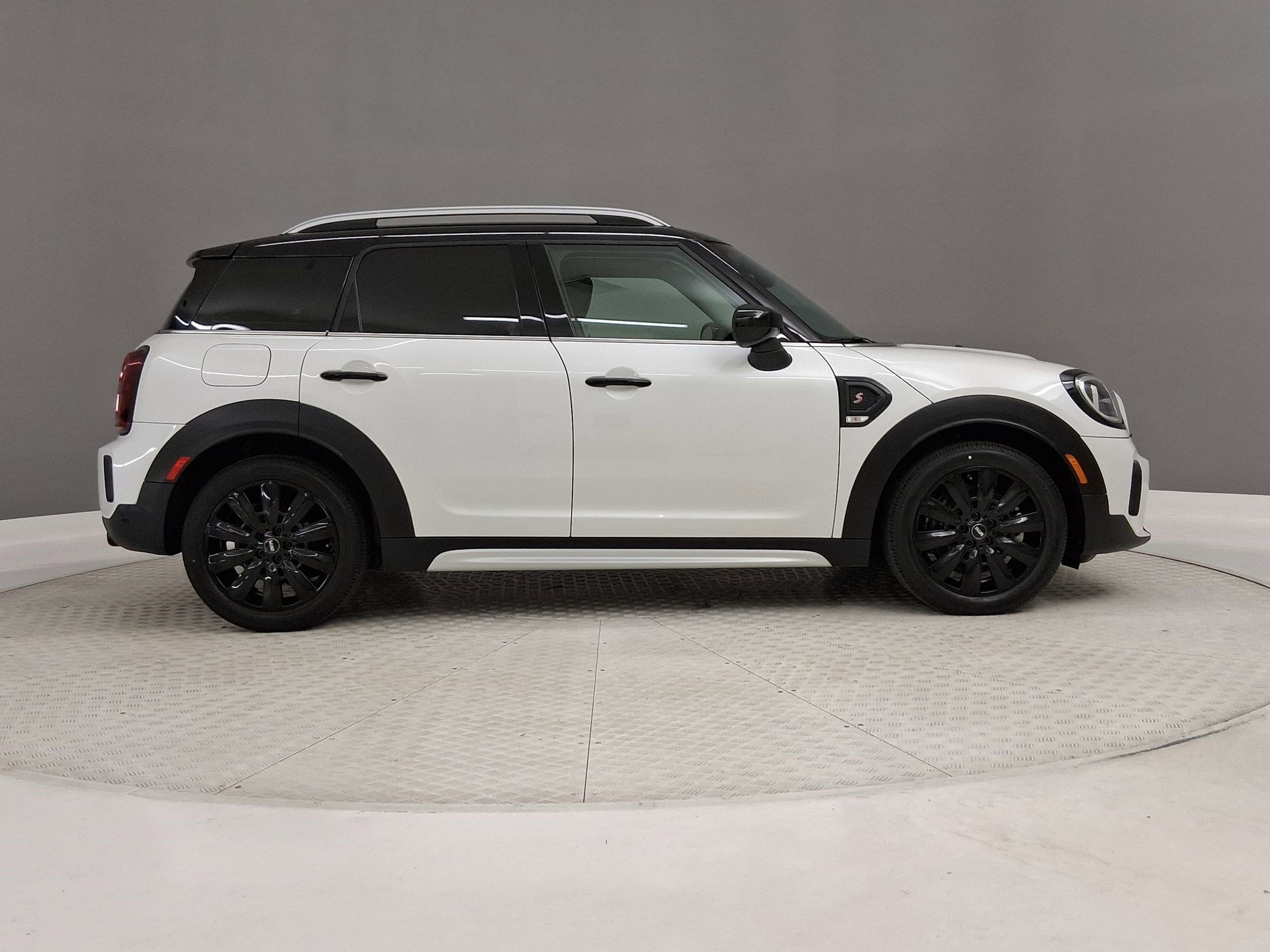 Certified 2024 MINI Cooper Countryman S FWD image 6