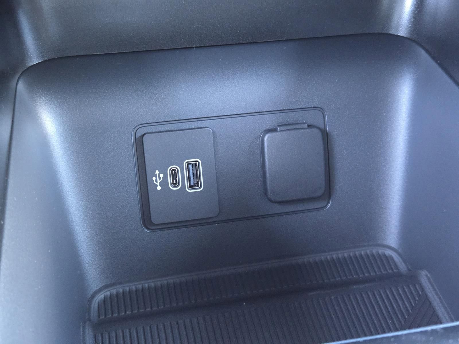 New 2026 Ford Explorer ST w/ Sun And Sound Package image 16