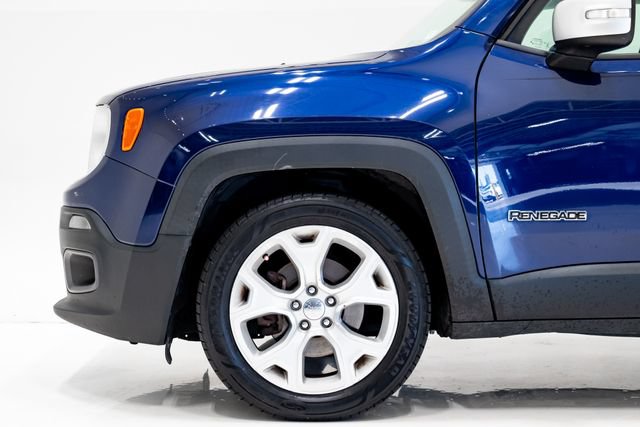Used 2016 Jeep Renegade Limited FWD image 26