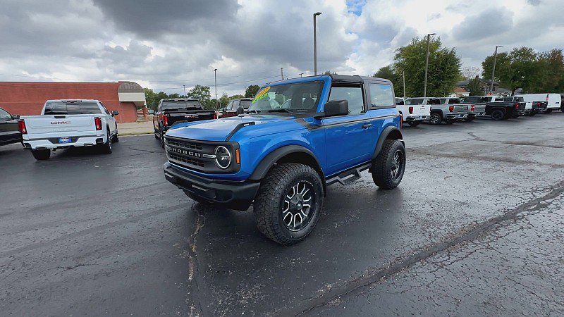 Used 2022 Ford Bronco 2-Door image 4