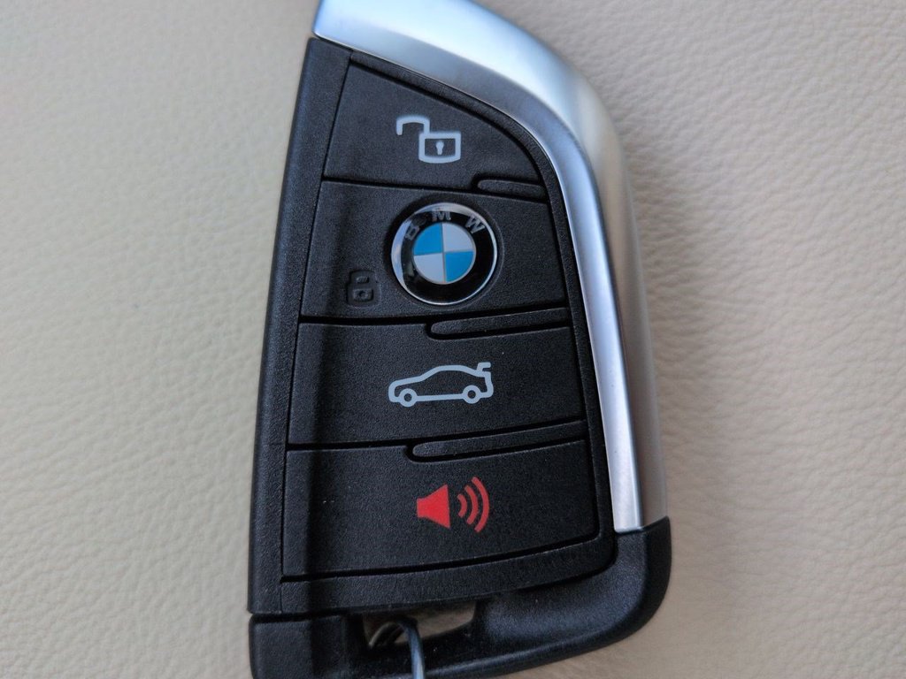 Used 2024 BMW X3 sDrive30i w/ Convenience Package RWD image 32