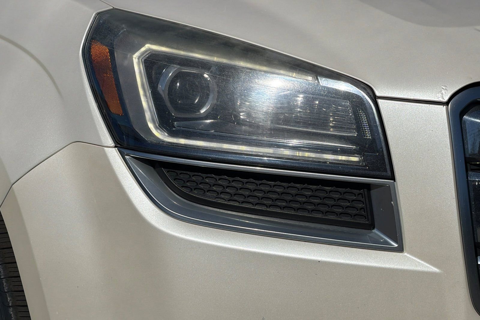 Used 2015 GMC Acadia Denali AWD/4WD image 42