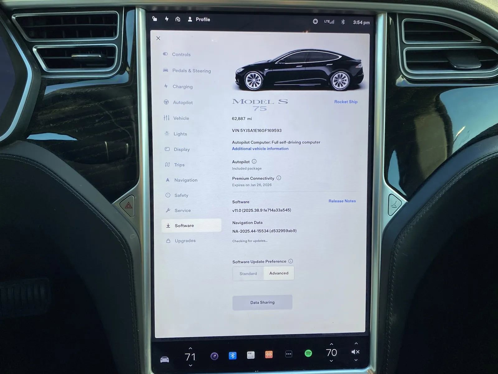 Used 2016 Tesla Model S 75 RWD image 14