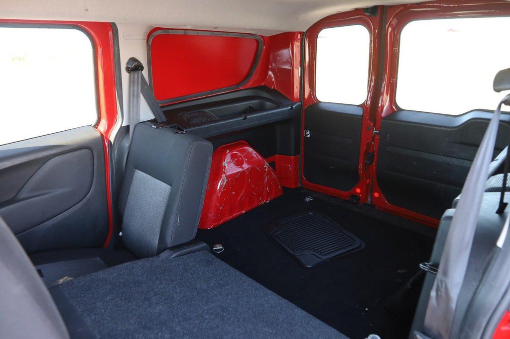 Used 2021 RAM ProMaster City SLT w/ Popular Equipment Group FWD image 9