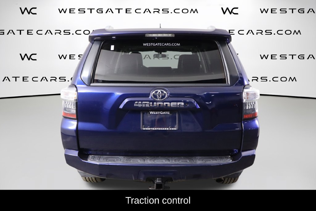 Used 2018 Toyota 4Runner SR5 Premium AWD/4WD image 4