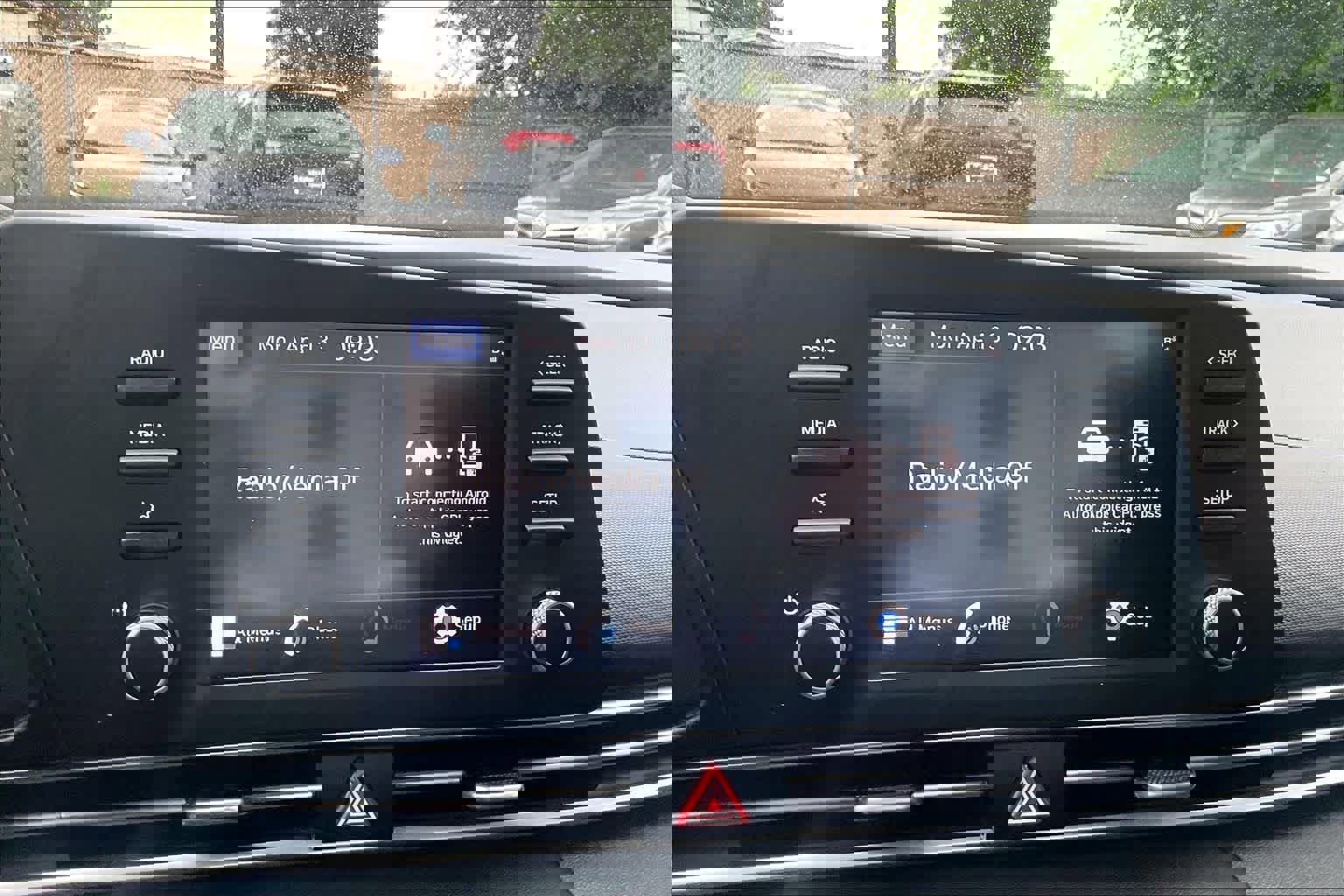 Used 2023 Hyundai Elantra SEL image 31