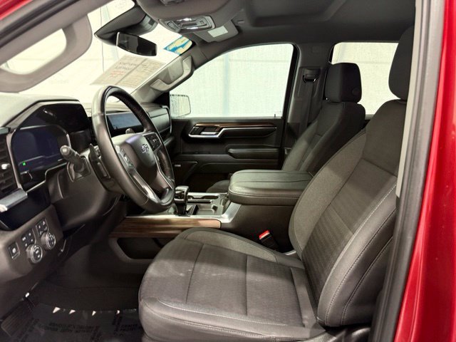 Used 2024 Chevrolet Silverado 1500 RST w/ Convenience Package II AWD/4WD image 12