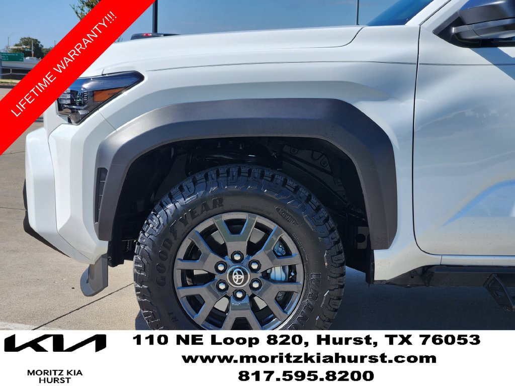 Used 2026 Toyota 4Runner SR5 RWD image 14