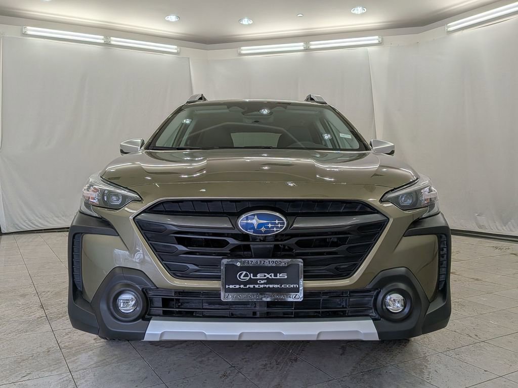 Used 2023 Subaru Outback Touring image 3