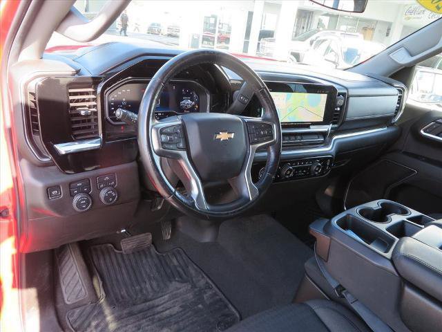Used 2022 Chevrolet Silverado 1500 LT image 16