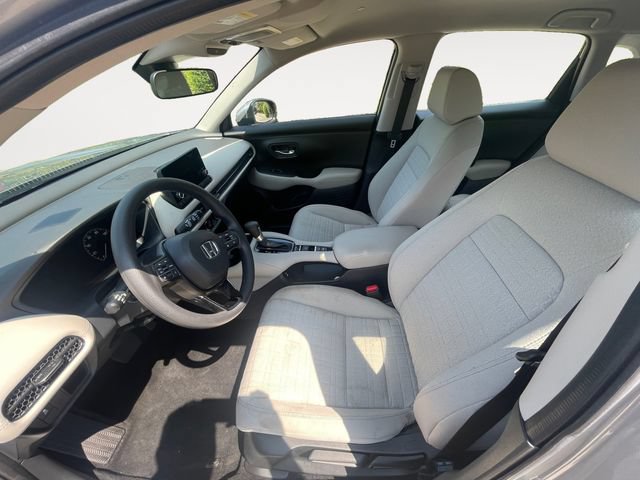 Certified 2025 Honda HR-V LX image 9