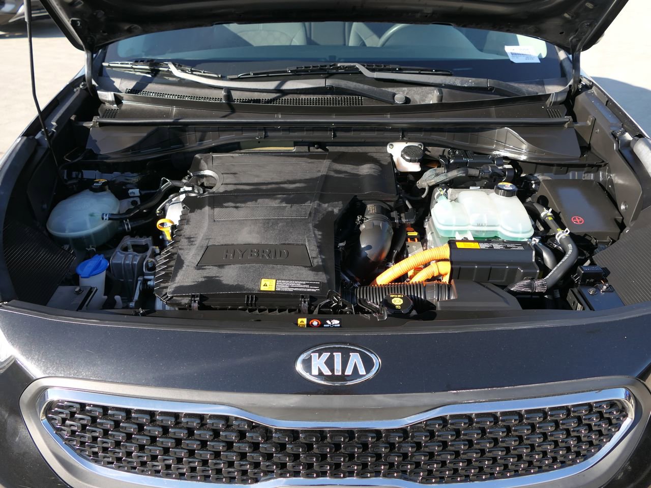 Used 2018 Kia Niro LX image 27