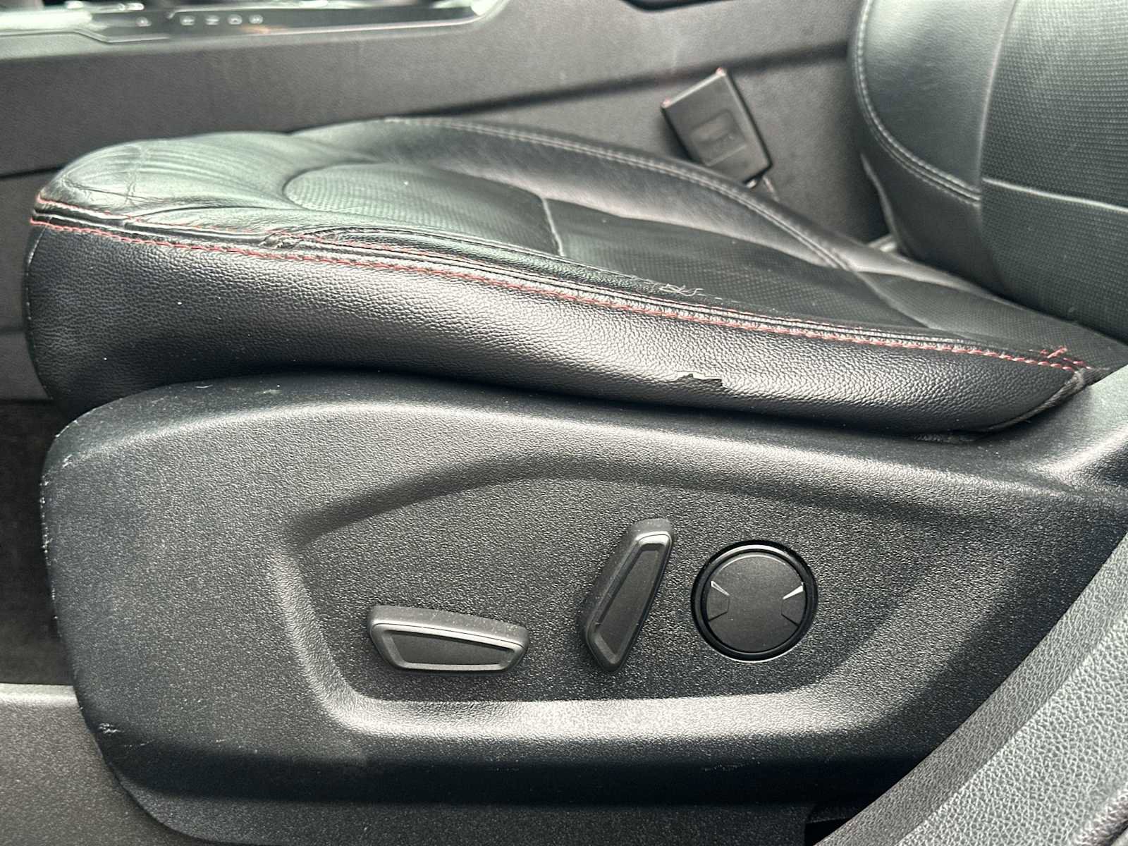 Used 2019 Ford Explorer Sport w/ Equipment Group 401A image 14