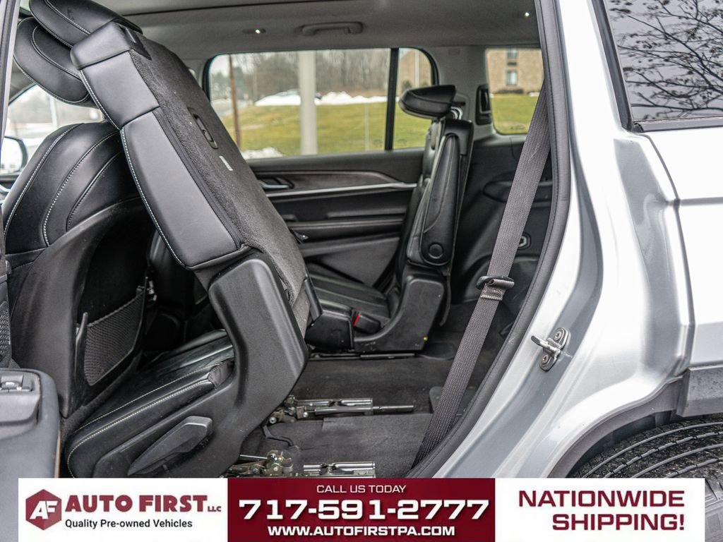 Used 2021 Jeep Grand Cherokee L Limited AWD/4WD image 11
