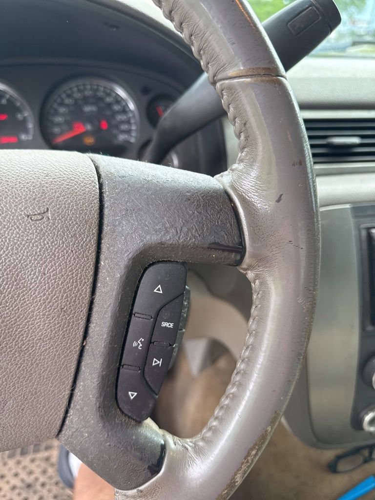 Used 2007 Chevrolet Avalanche LS RWD image 20