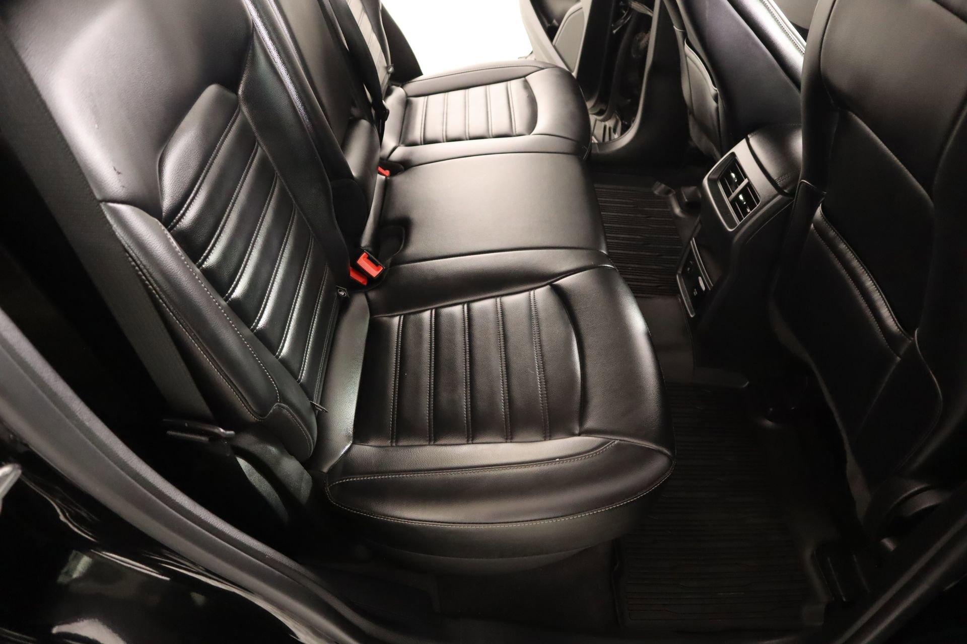 Used 2023 Ford Edge SEL w/ Convenience Package image 14