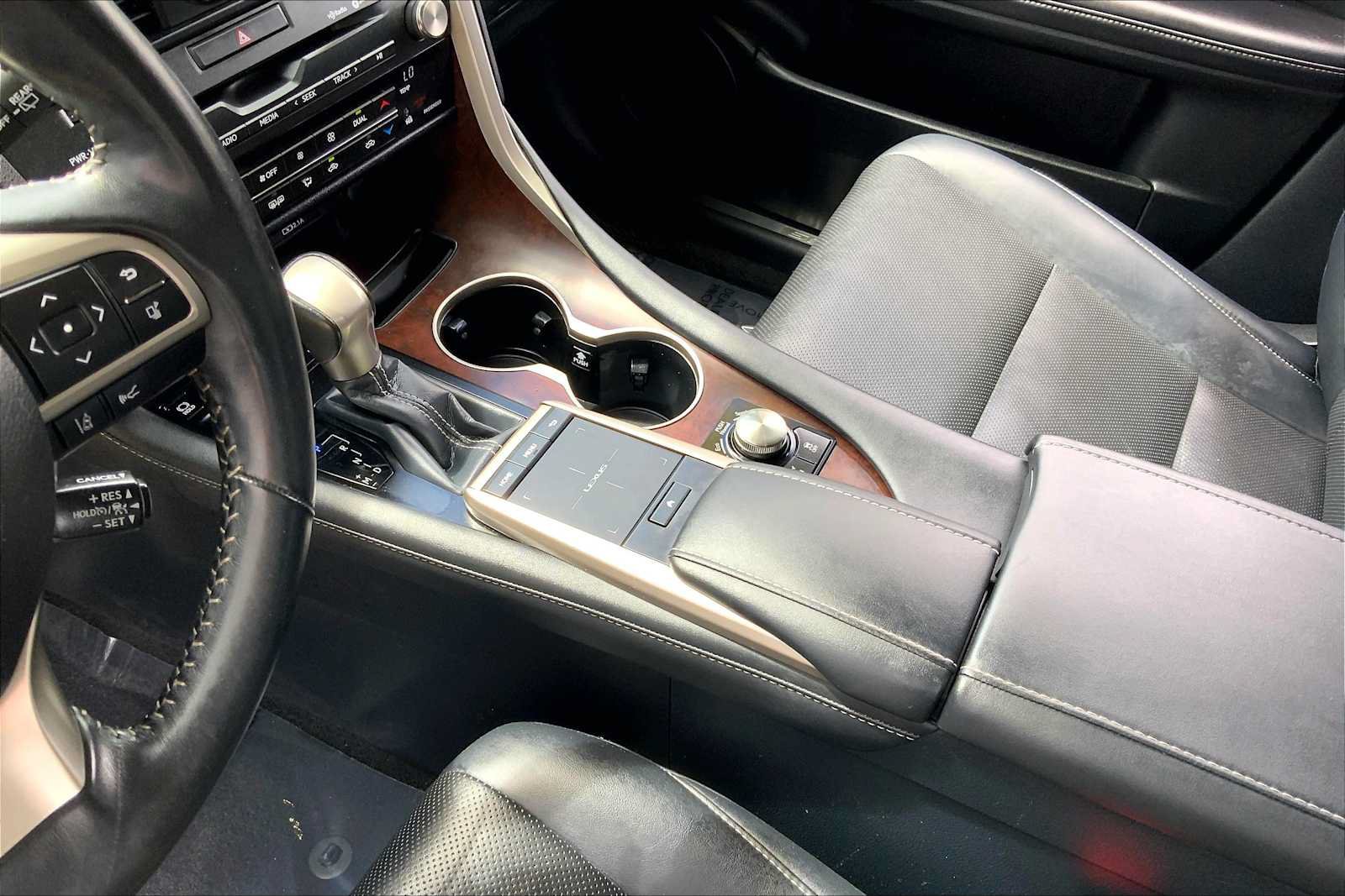 Used 2020 Lexus RX 350 AWD w/ Premium Package image 17
