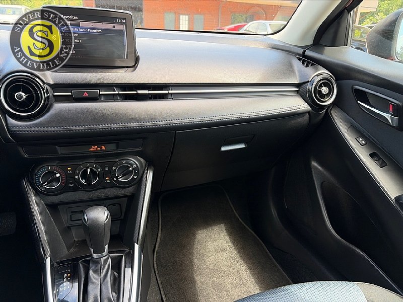 Used 2016 Scion iA FWD image 20