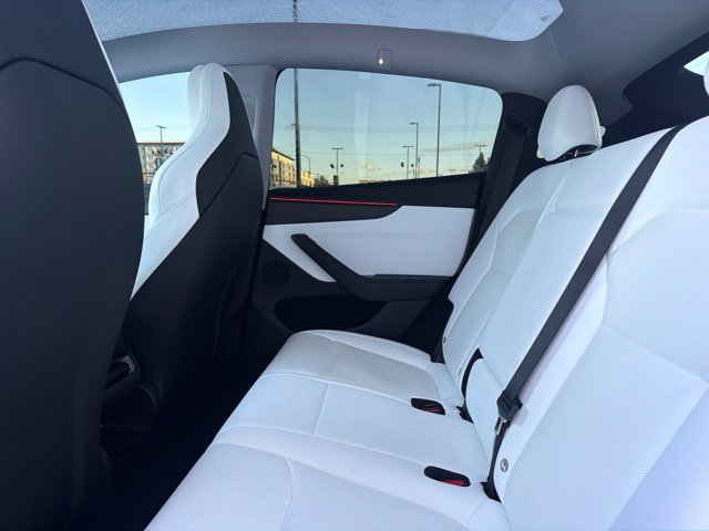 Used 2026 Tesla Model Y Performance AWD/4WD image 19