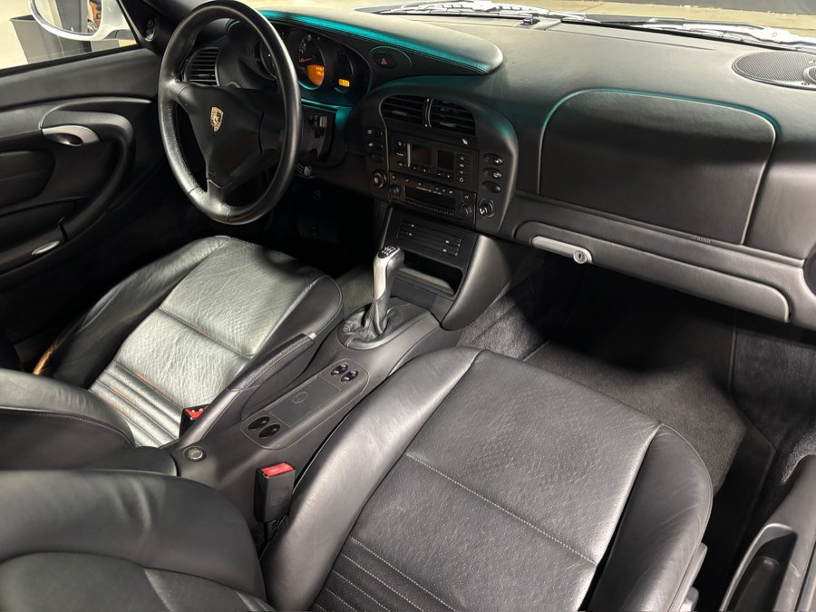 Used 2002 Porsche 911 Carrera 4S AWD/4WD image 10