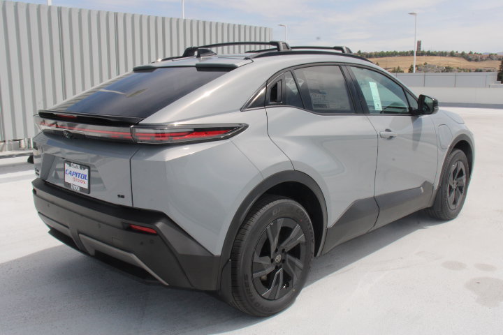 New 2026 Toyota C-HR AWD/4WD image 3