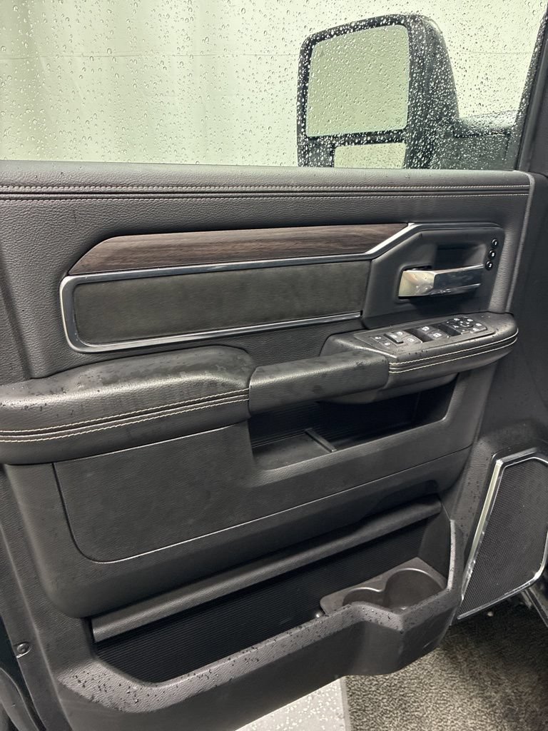 Used 2026 RAM 2500 Laramie AWD/4WD image 13