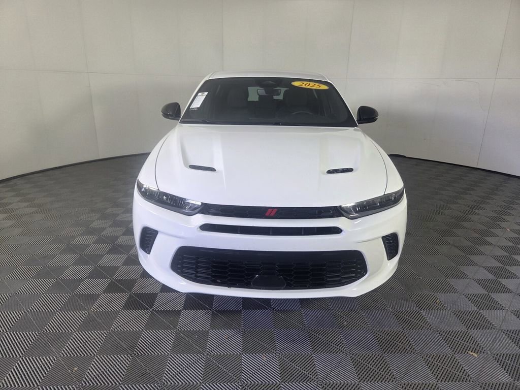 Certified 2025 Dodge Hornet R/T image 3