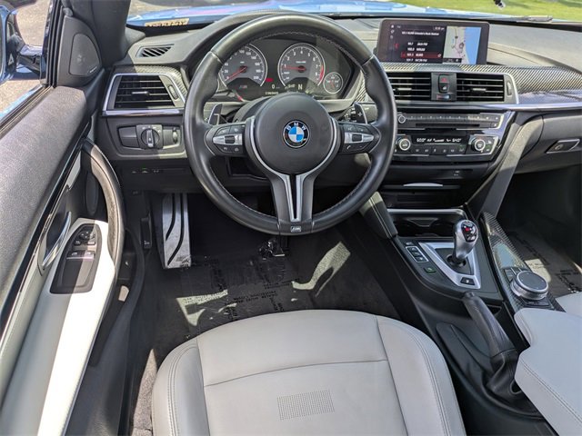 Used 2020 BMW M4 Base image 16