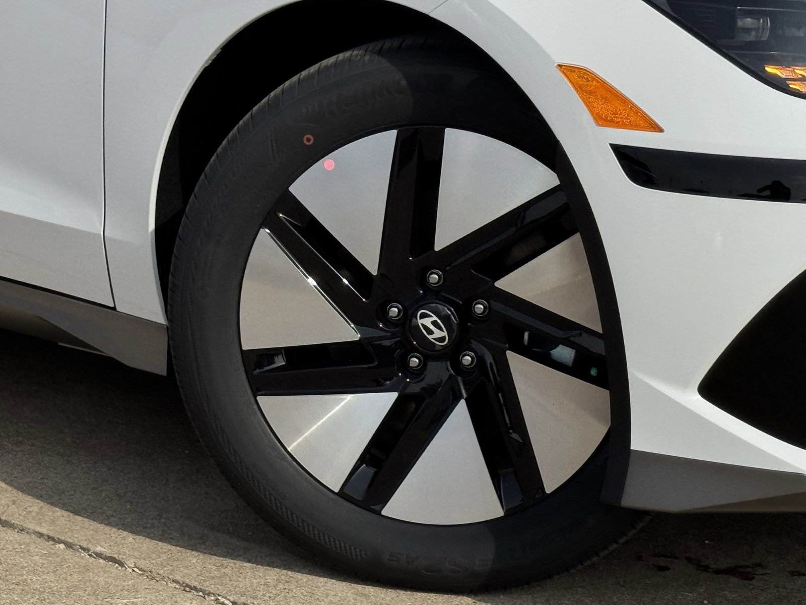 New 2025 Hyundai Ioniq 6 SE image 31