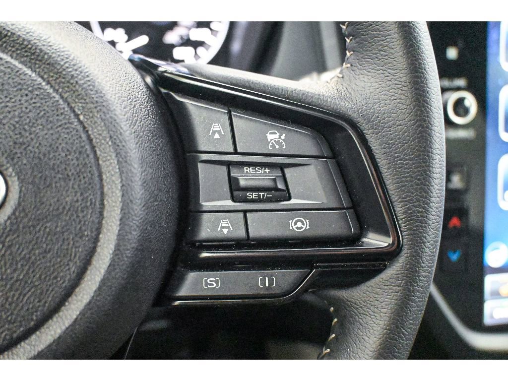 Used 2025 Subaru Forester Premium image 37