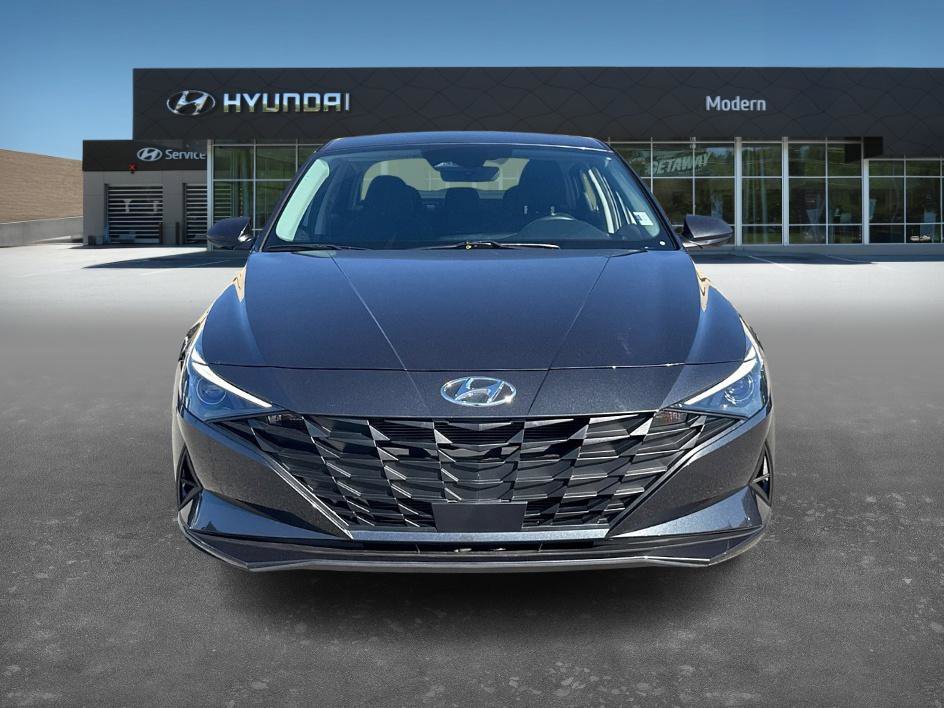 Certified 2023 Hyundai Elantra SEL w/ Convenience Package image 2