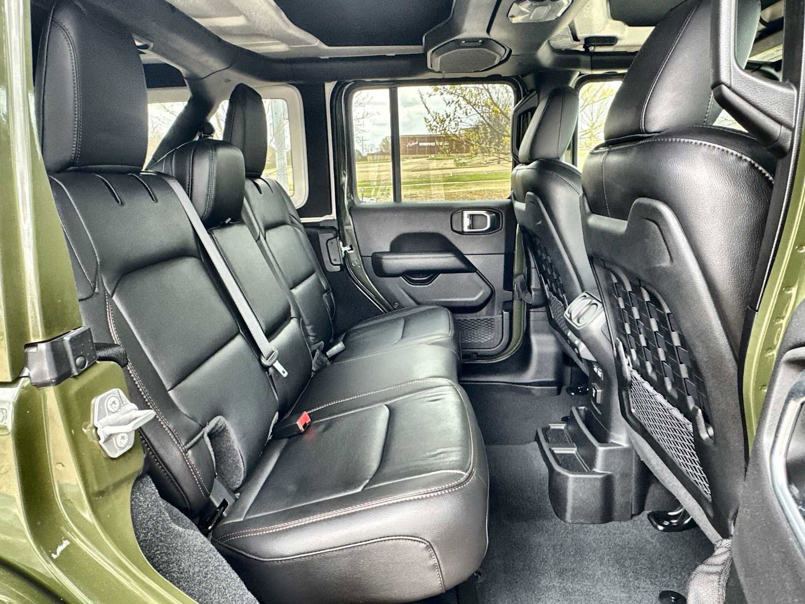 Used 2023 Jeep Wrangler Unlimited Rubicon 392 image 25