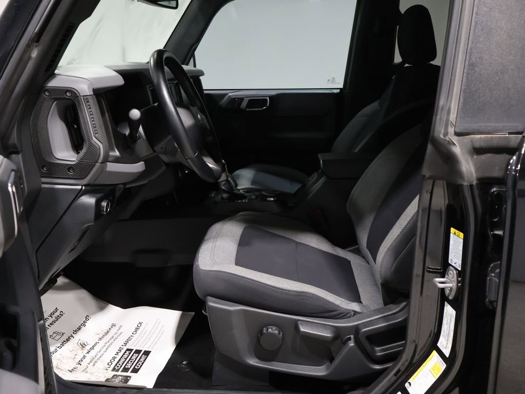 Used 2023 Ford Bronco Big Bend image 12