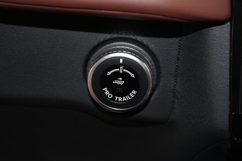 Used 2025 Lincoln Navigator Reserve image 29