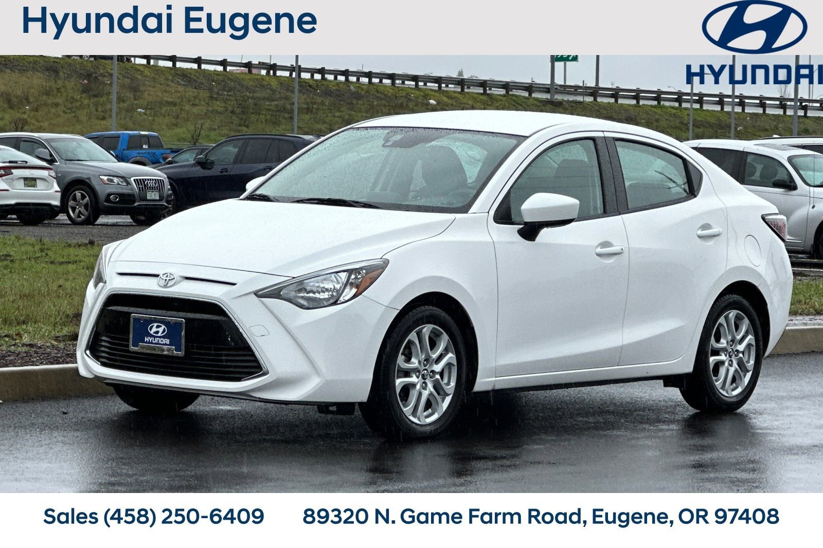 Used 2017 Toyota Yaris iA image 9