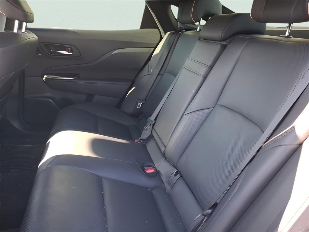 Used 2023 Toyota Crown XLE image 21