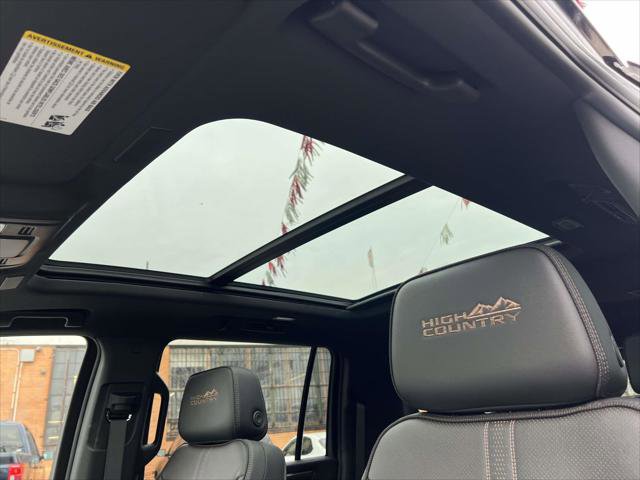 Used 2025 Chevrolet Suburban High Country w/ Sun And Tow Package image 20