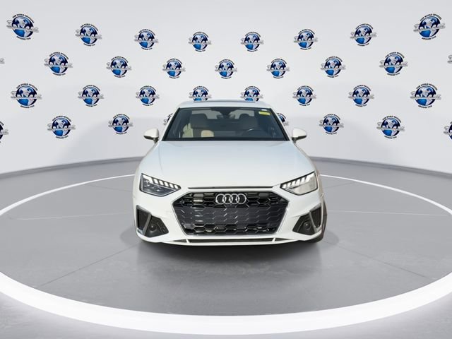 Used 2022 Audi A4 2.0T Premium Plus image 3