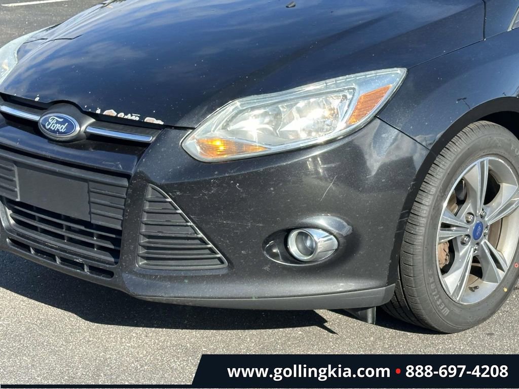 Used 2014 Ford Focus SE w/ SE Sport Package image 6
