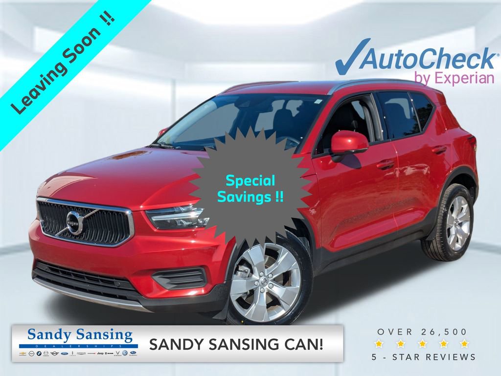 Used 2022 Volvo XC40 T4 Momentum